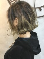 ニコ(nico...)&nbsp;切りっぱなし 前下がりボブ