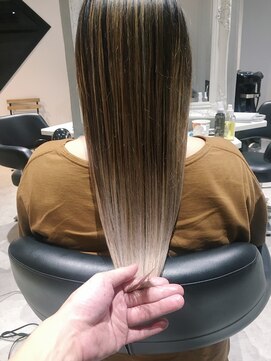 アディクト 綾瀬(ADDICT) 【ADDICT_YuuYa】コントラストバレイヤージュ_ブロンドベージュ