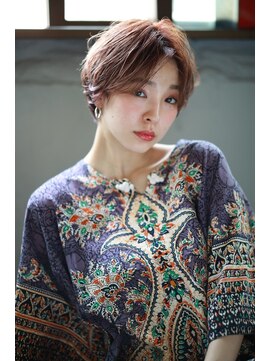 クロム(Chlom) 【Chlom立川】ハンサムショート★New Open