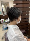 ショートボブ