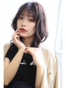 スピガ(SPIGA) ゆるふわ透明感ミディアム