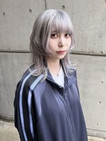 ヘアーデザイン アルエ(HAIR×design ARUE)&nbsp;ホワイト×ウルフ