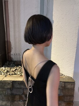 マチルダ(Matilda) 前上がりボブ3