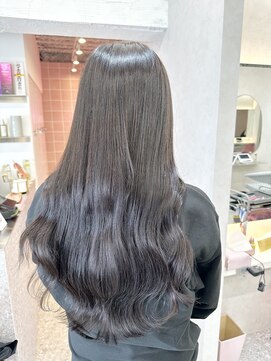 ラルムバイシー 新宿(LARME by Sea) 地毛より少し明るい5トーン【赤み消しグレージュ】