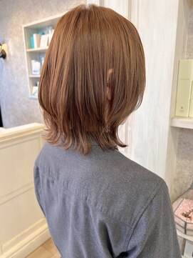 キャアリー(Caary) 福山市Caary春カラーオレンジベージュ大人くびれミディアムボブ