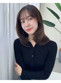 レイヤーカットワンカールセミディシアカラーオリーブベージュ