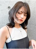 ◯波ウェーブパーマこなれミディアムパーマ薄めバング長めバング