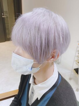 デイズ(days) ホワイトカラー 韓国マッシュ シルバーカラーマッシュショート