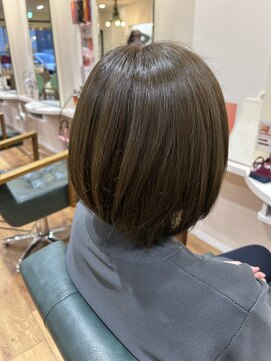 コアフィールみま 鳴門店 30代40代に人気のカラー