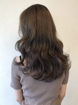 フース(Hus)の写真/【似合わせカット¥3850】ハイクオリティ技術をリーズナブルに☆あなたに合った似合わせスタイルをご提案♪