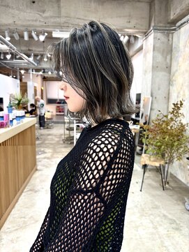 カシェル(cashel kishaba) 切りっぱなしボブ×バレイヤージュ