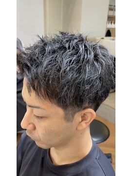 メゾンe.m.a(MAISON e.m.a) 爽やか◎ツーブロックショートカット