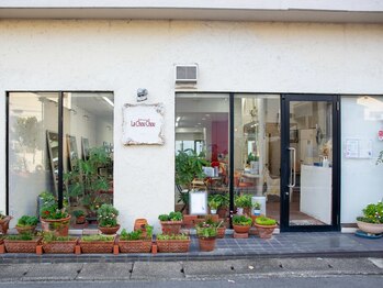 ラシュシュ(La Chou Chou)の写真/一人一人の髪質に合わせて商材を選定し、髪質やダメージに合わせて施術♪ナチュラルで柔らかな仕上がりに!