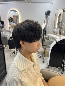 マリアバイアフロート(Maria by AFLOAT) マッシュウルフ/ハイトーン/中性ウルフ/地雷系/ラウンドマッシュ