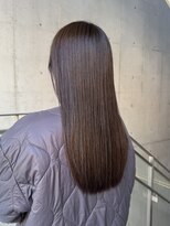 トエ(toe)&nbsp;大人女性の艶髪。赤みを抑えた深みのある【アッシュブルー】