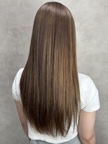 ルノン(LUNON)&nbsp;黒髪クラゲヘアーオリーブグレー小顔ココアベージュ