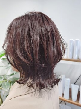 ルーシー(Lucy) レイヤースタイルミディアム