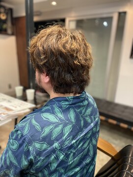 クーシ(kuusi) シャドウパーマ【高円寺/東高円寺/新高円寺】