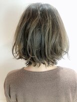 ヴィコロ(vicolo) 透けベージュでオンナっぽグラデーションカラー♪