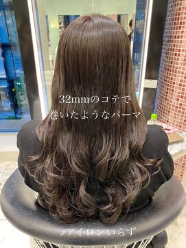 アピッシュ ギンザ(apish ginza) tomo前髪アンブレラカラーこなれミディイメチェンウェーブパーマ