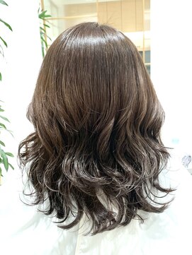 ステアケース 武蔵小杉店(stair:case) 武蔵小杉 コテ巻き風パーマ 20代30代40代50代髪型