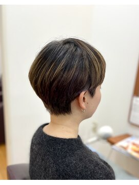 美容室 ミヤモト マッシュショート