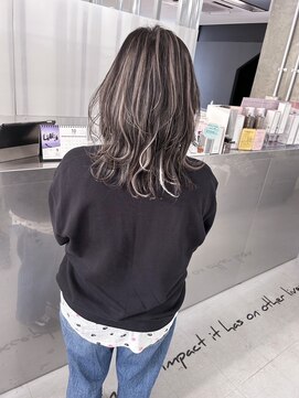 キング 枚方店(K!ng) 【枚方、高槻、梅田】ホワイトハイライト