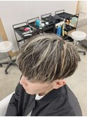スーツ短髪ツーブロック束感モテるシークレットハイライト
