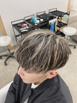 クローズ(cross-z) スーツ短髪ツーブロック束感モテるシークレットハイライト