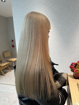 天神美容室 [天神/ブリーチ/ダブルカラー/髪質改善/ミルクティー/学割U24]
