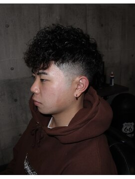 バーバー ショップ ネオ(BARBER SHOP NEO) スペインカール　フェード　スパイラル　ツイストスパイラル