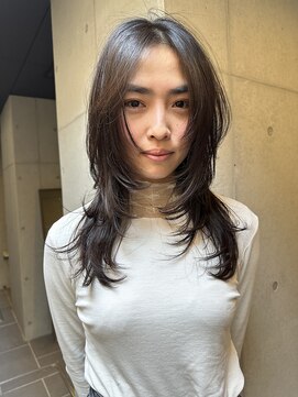 レオニード 表参道(LEONID) ミディアムレイヤー