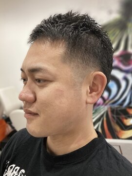 プルス ウルトラ(PLUS ULTRA) メンズショート