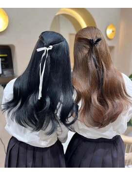 プアメリア 名古屋(Puamelia) ブルージュ×ミルクティーベージュ