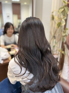 ヘアケアアンドヘアデザイン リベール(L:belle) イメチェンヘアスタイル７トーンブラウン艶髪美髪のススメ