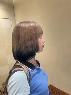 エルミタージュ(HERMITAGE) beige×Blueエンドカラー