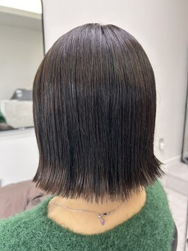 オウパル(OPAL) 肩ラインぱつっとボブ