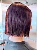 20代30代必見！冬の赤髪外はねボブ◎小顔効果