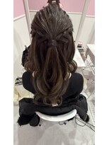 ホワイト 栄駅店(White) 編み込み残しハーフ