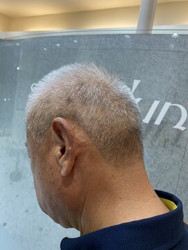 サロン ド ジュン アールグレイ高崎 スポーツ刈り