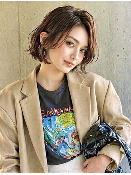 ウィールール 栄町店(WE RULE) 外国人風　抜け感ニュアンスレイヤーボブ