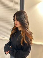 スリー(THREE)&nbsp;【レイヤーカット】顔周りレイヤーで小顔魅せ◎艶感バレイヤージ