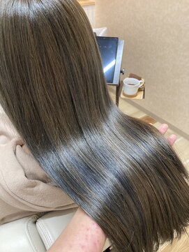 トゥーリ 二日市店(tuuli) 二日市　美容室　髪質改善　縮毛矯正　白髪　イルミナカラー