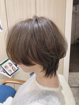 ティアラ 桜木町(TIARA) REAL SALON WORK～【20代30代40代】ネオウルフショート