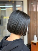 クオリス 赤塚店(QUALIS) 小顔ストレートボブ黒髪グレージュダークアッシュモード