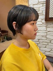 コンパクトな黒髪ショートボブ【髪質改善/デザインカラー】