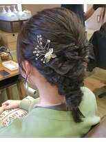 サンセリテ(suncerite)&nbsp;結婚式　お呼ばれ　ヘアセット　ヘアアレンジ　編みおろし