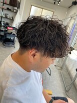 フゥ 宇都宮(FeU)&nbsp;波巻きパーマツイストスパイラルパーマメンズマッシュパーマ