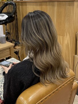 メアリー バイ メリー(marry by merry) 【立町メアリーバイメリー】☆バレイヤージュ×セミロング☆