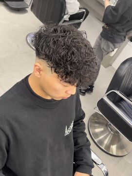 グルーマーズトウキョウ(GROOMER/S TOKYO) スペインカールスパイキーショートブルーブラックメンズ神保町